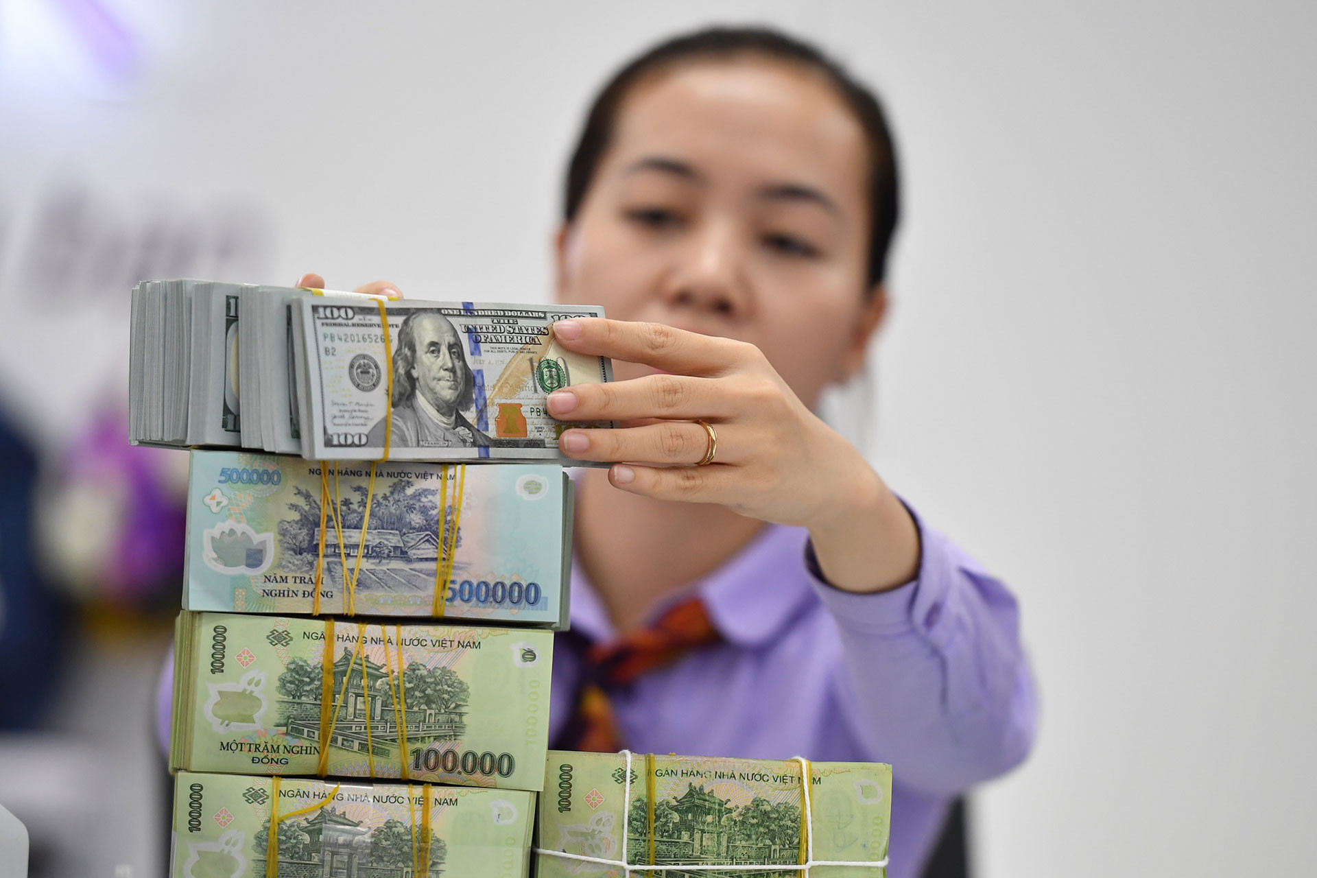 Tỷ giá USD/VND tiếp tục đi lên.