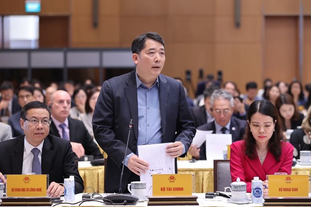 thu-truong-8028.jpg