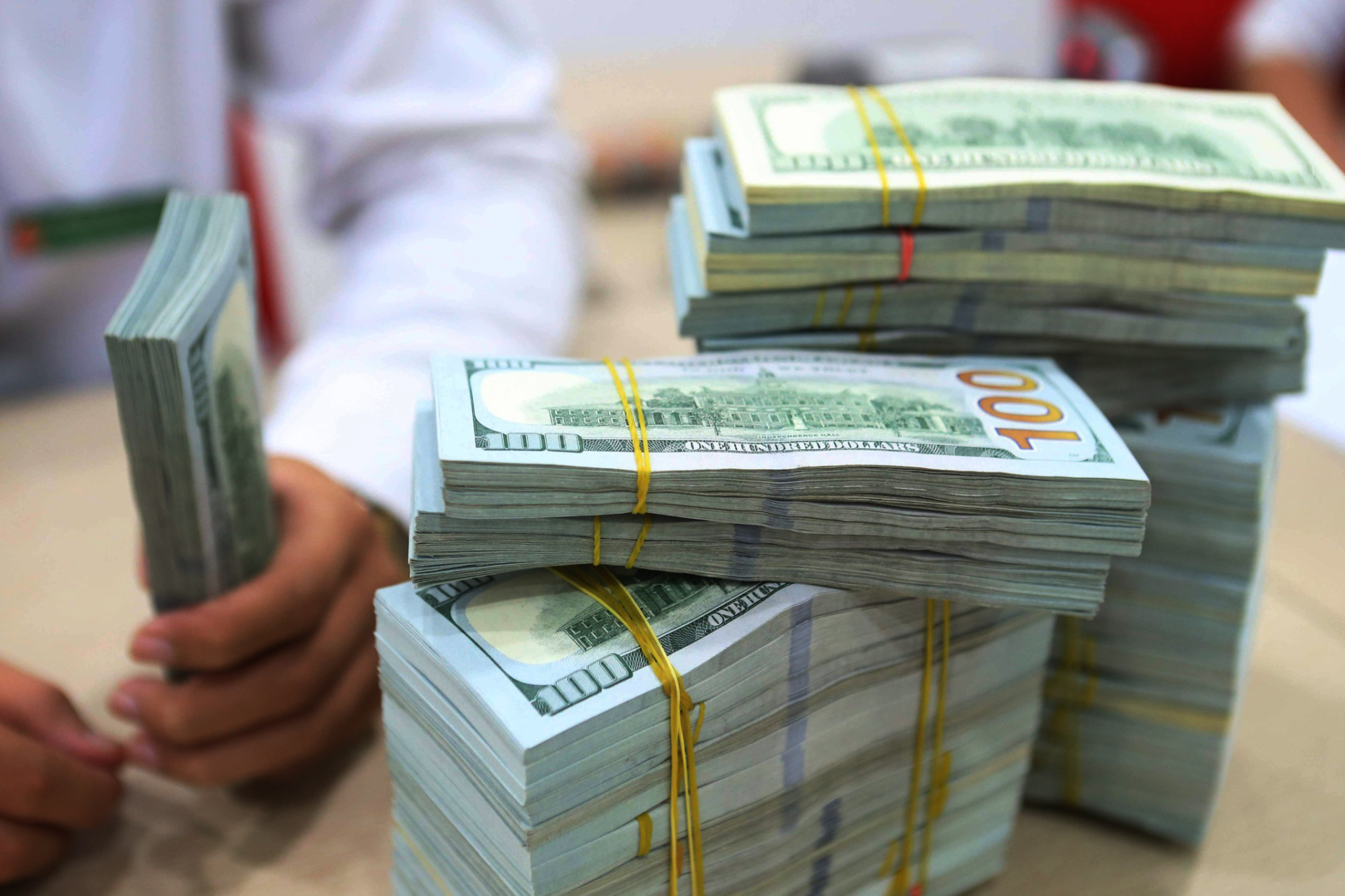Tỷ giá USD/VND tiếp tục giảm mạnh.