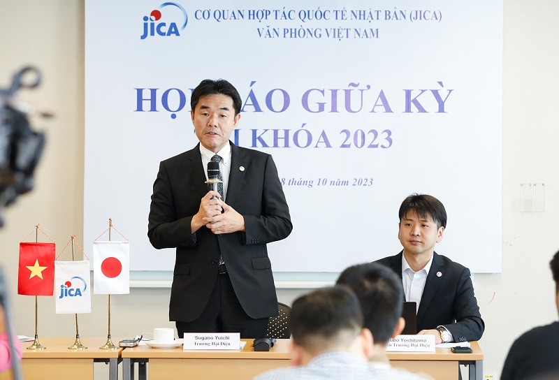 Ông Sugano Yuichi, Trưởng Đại diện Văn phòng JICA Việt Nam