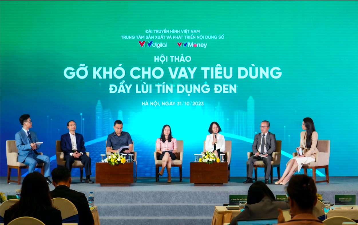 Toàn cảnh Hội thảo “Gỡ khó cho vay tiêu dùng - Đẩy lùi tín dụng đen”.