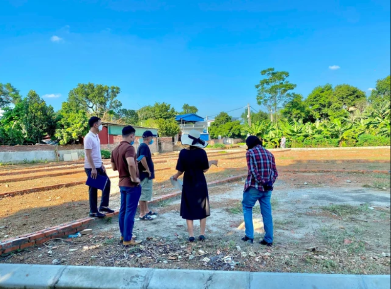 Nhà đầu tư bất động sản “nín thở” chờ thị trường cuối năm, nhưng chuyên gia nói điều “bất ngờ”