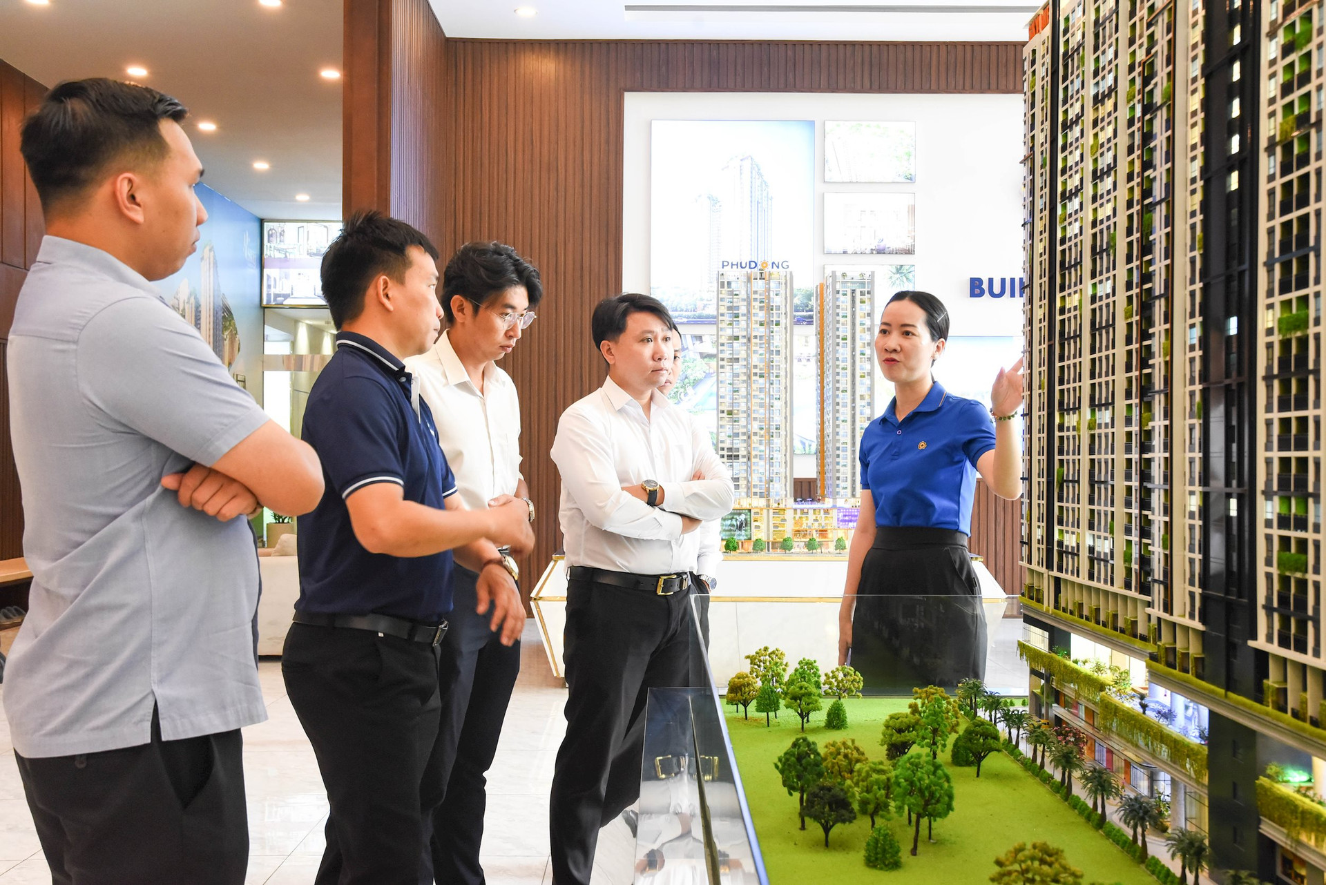Có thu nhập 30-35 triệu, người trẻ muốn mua bất động sản vừa để dành, vừa để đầu tư thì cần đặc biệt lưu ý điều gì?