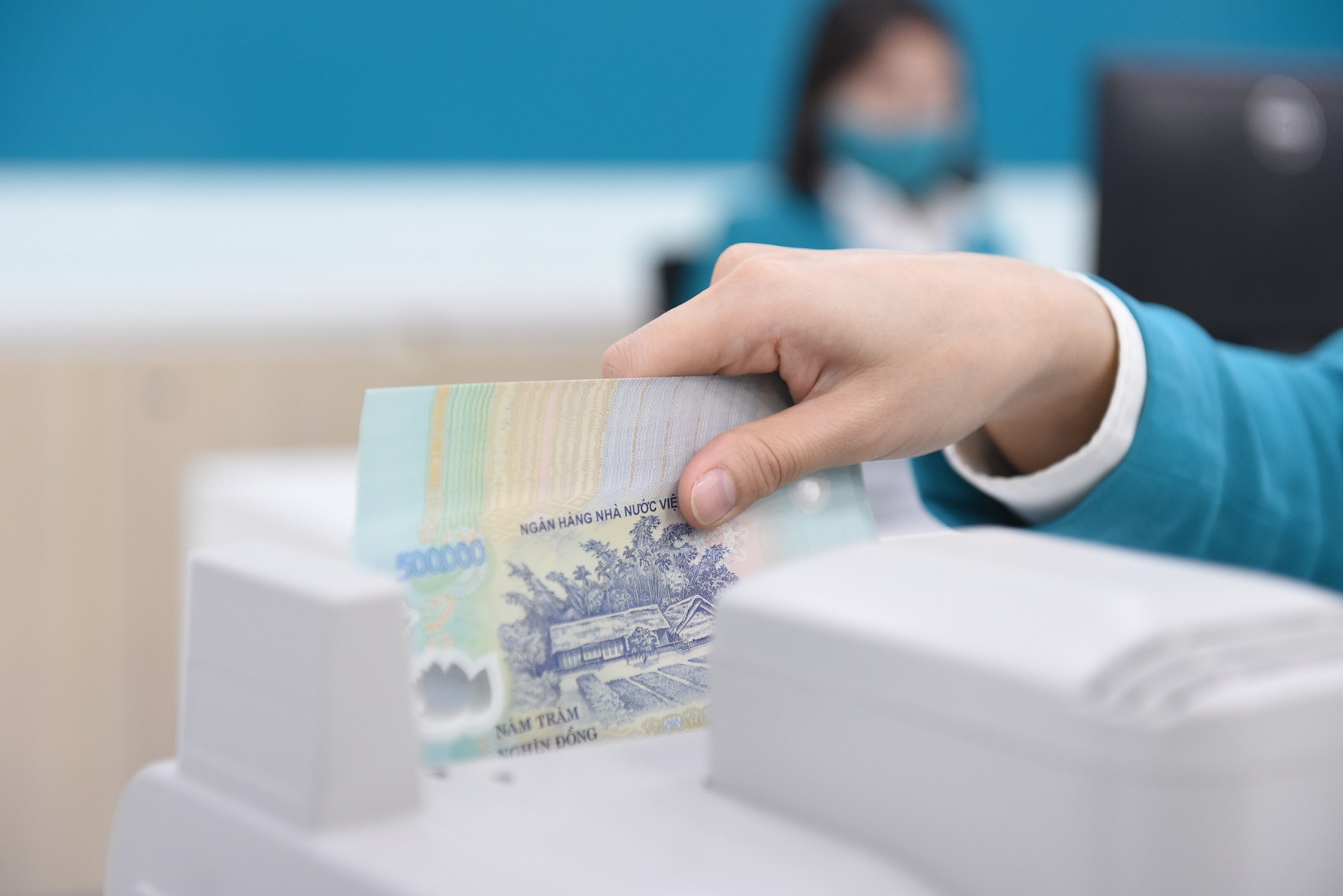 Ngân hàng Nhà nước vừa hút gần 10.000 tỷ đồng khỏi hệ thống.
