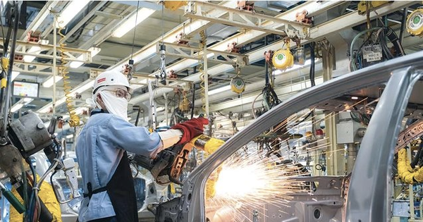Năm 2024 là năm bứt phá của chặng đường kinh tế 5 năm 2021-2025. (Ảnh: Int)