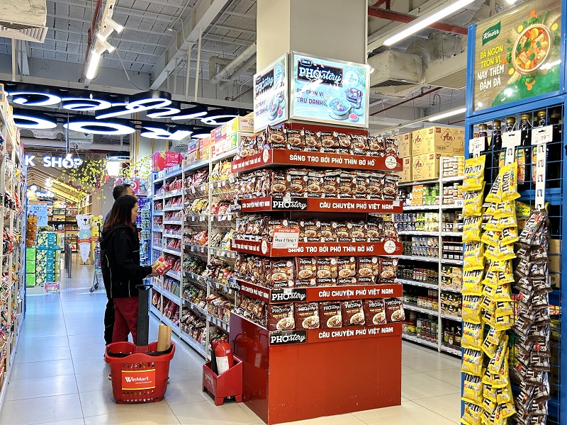 hang-hoa-a-dang-chat-lng-tai-winmart-1055-7037.jpg