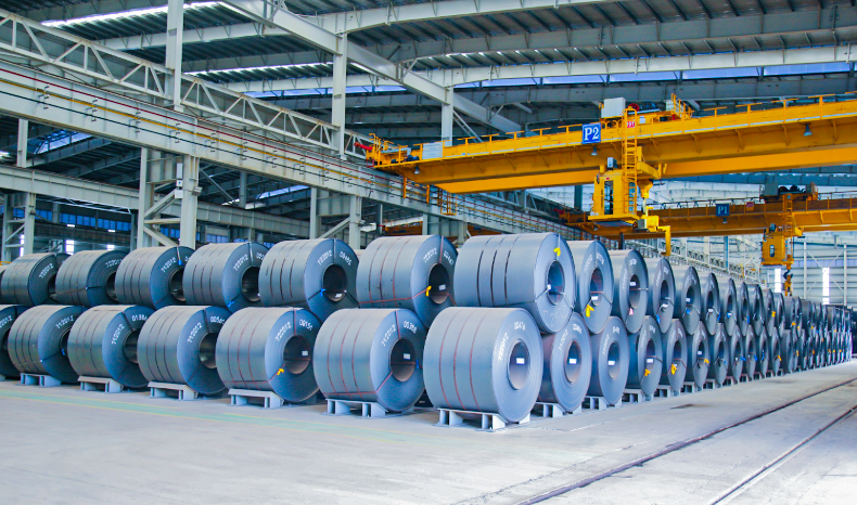 Sản lượng tiêu thụ thép cuộn cán nóng HRC năm 2023 của Hòa Phát đạt gần 2,8 triệu tấn
