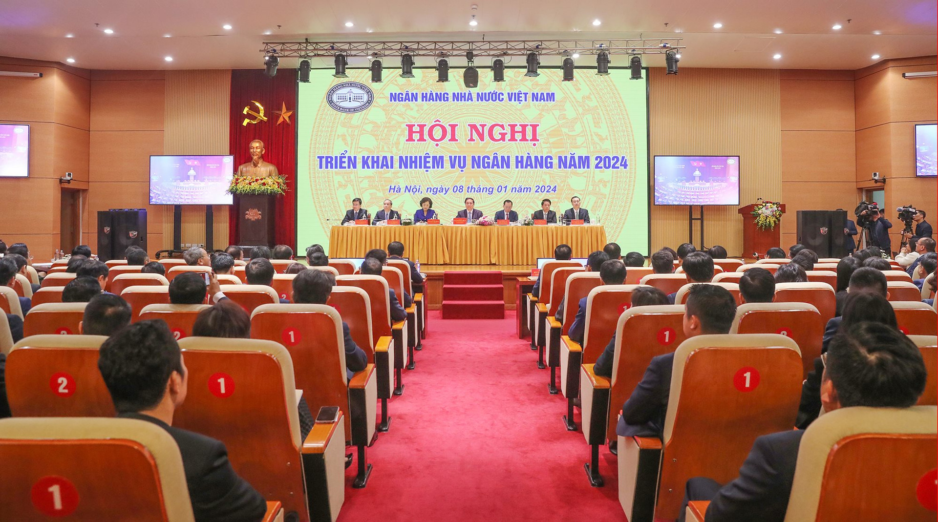toancanh-01-7129.jpg