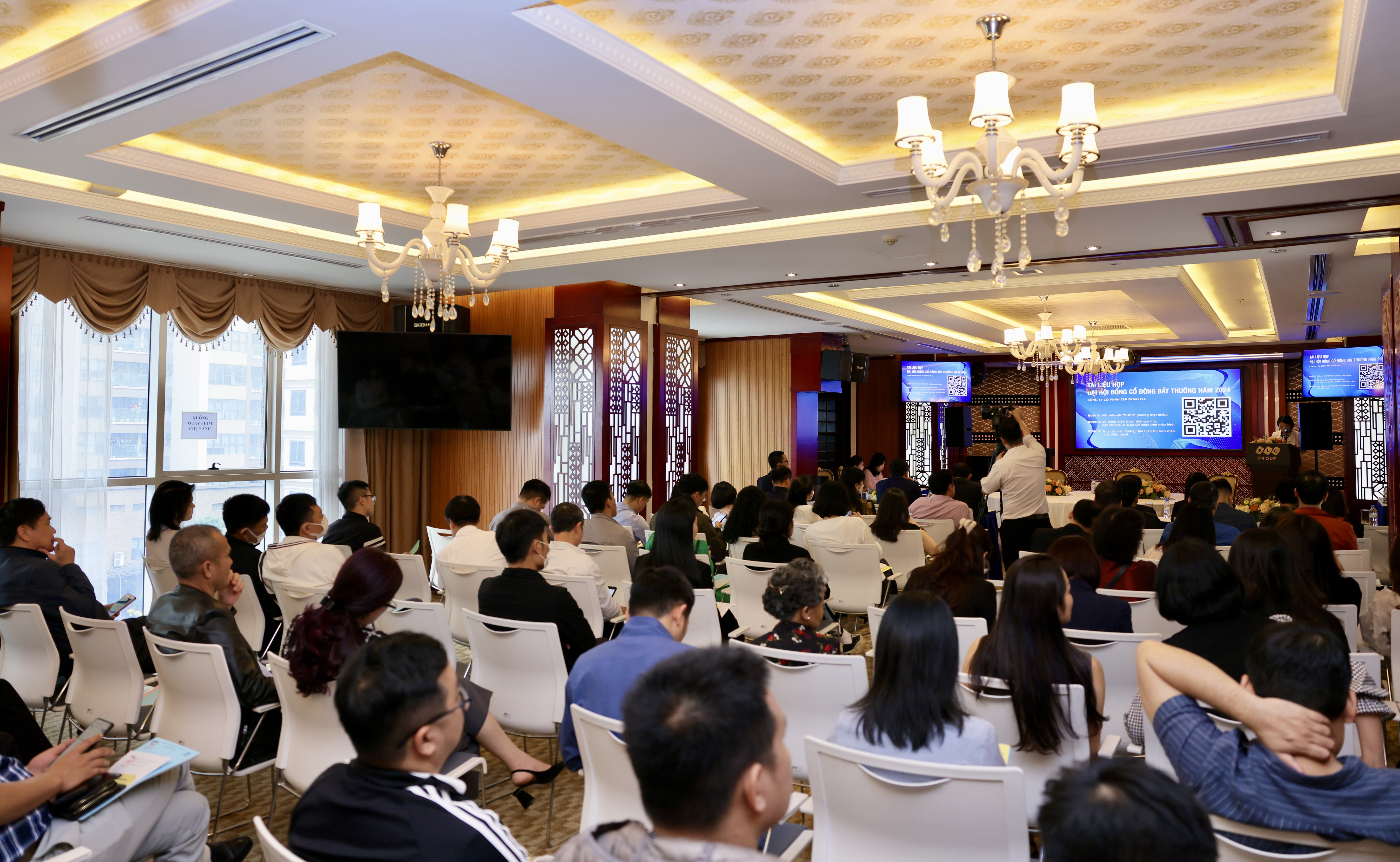 Toàn cảnh đại hội đồng cổ đông bất thường năm 2024 của FLC