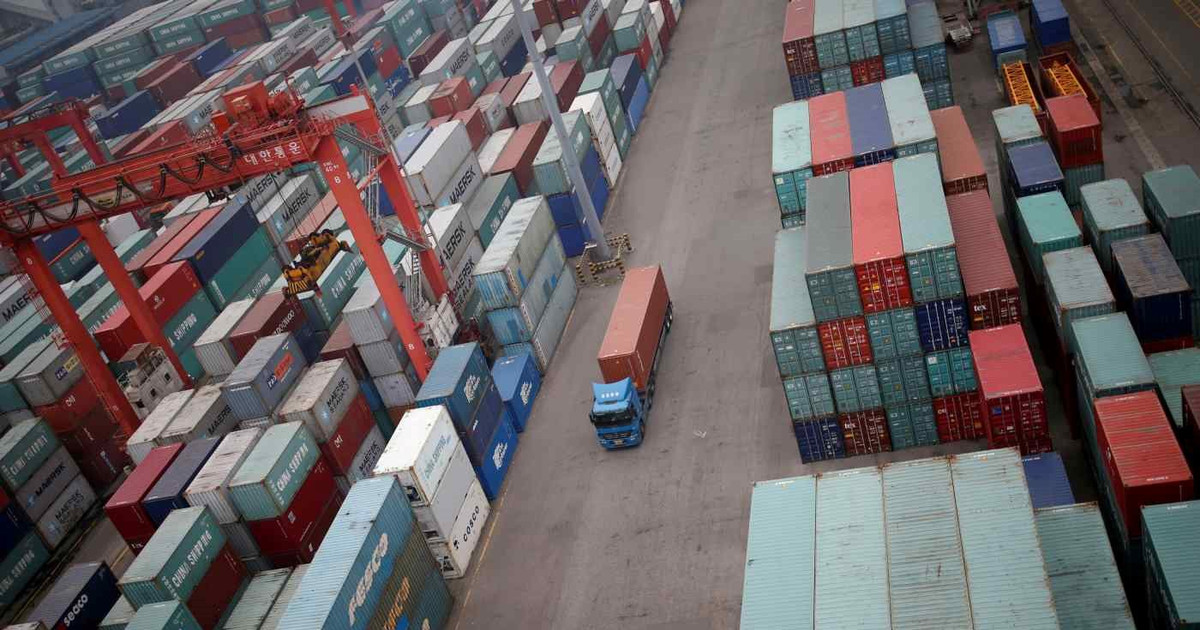 Doanh nghiệp vận tải biển toàn cầu tin kinh tế sáng sủa hơn trong nửa sau năm 2024
