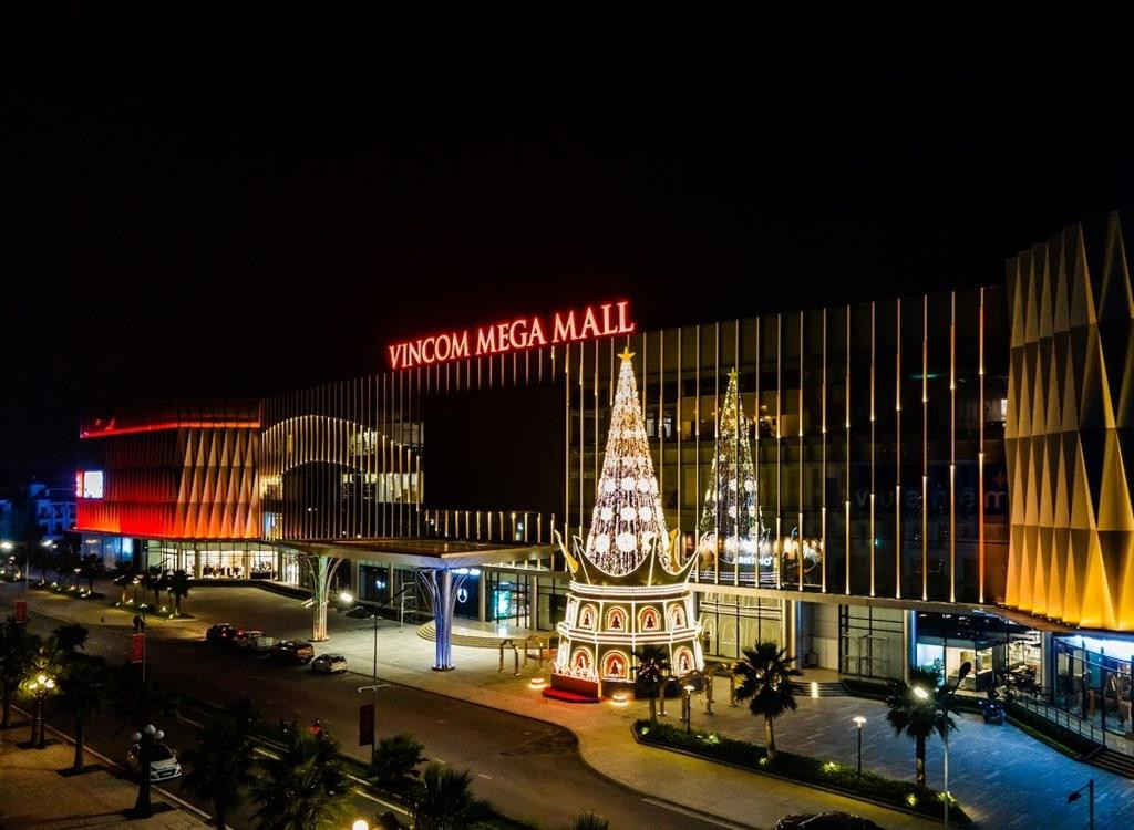 Vincom Retail đang kinh doanh ra sao trước khi Vingroup bất ngờ thoái vốn?