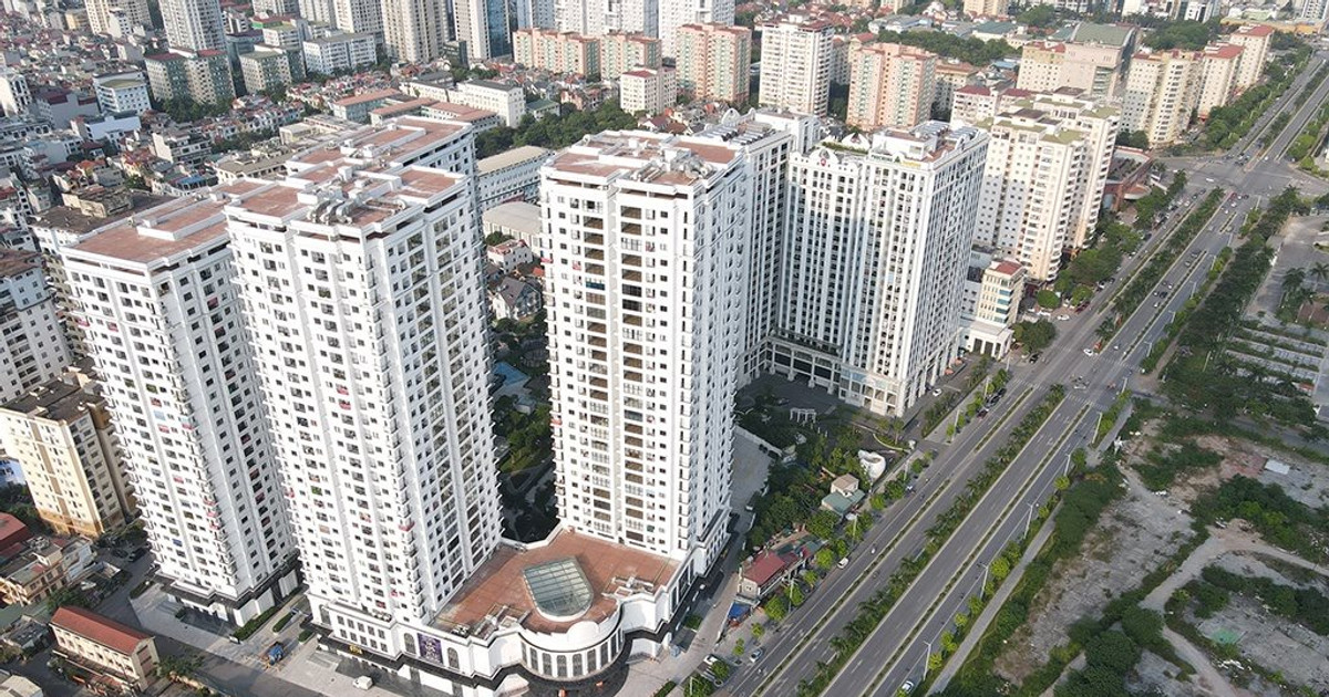 Các chuyên gia cho rằng nhà đầu tư nên thận trọng khi chung cư đang tăng giá bất thường (Ảnh minh họa)