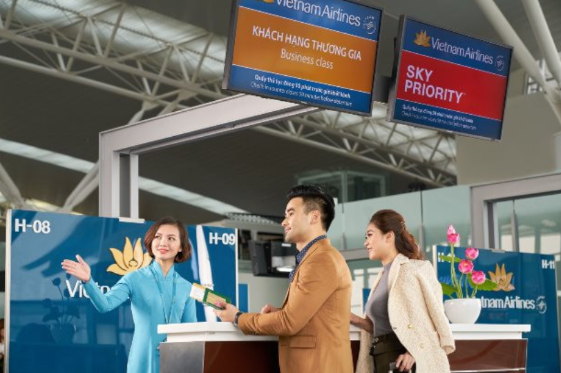 Nhiều hãng hàng không đã điều chỉnh giảm giá vé máy bay nội địa