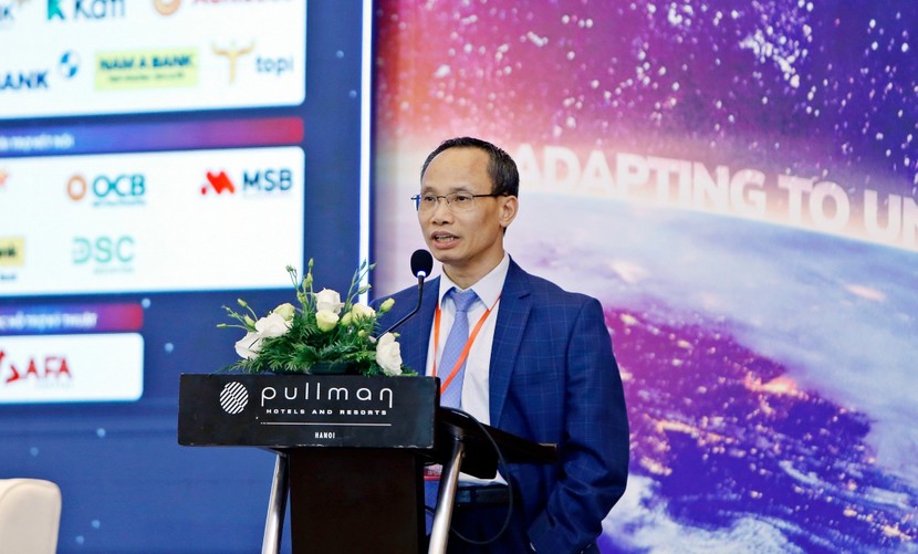 TS Cấn Văn Lực, Chuyên gia Kinh tế trưởng BIDV, Thành viên Hội đồng Tư vấn Chính sách tài chính, tiền tệ Quốc gia