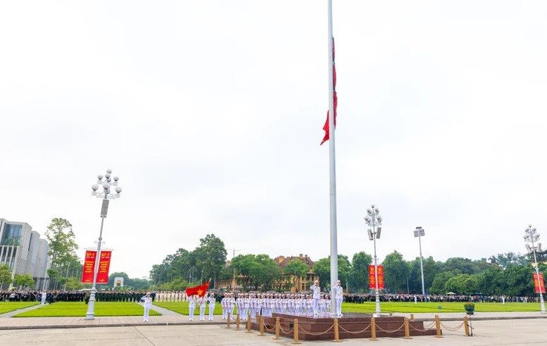 le-quoc-tang-tong-bi-thu-nguyen-phu-trong_66a1c31993091.png