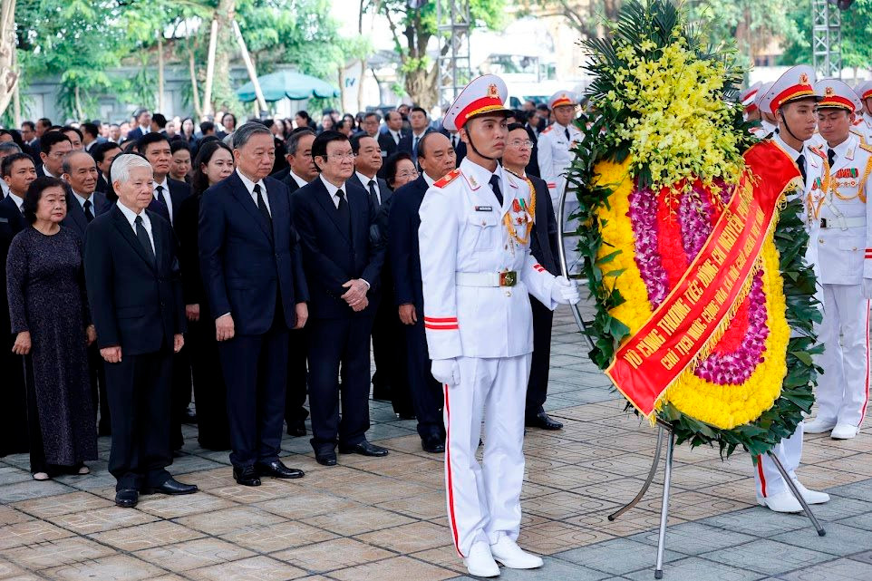 le-quoc-tang-tong-bi-thu-nguyen-phu-trong_66a1c3686863b.png
