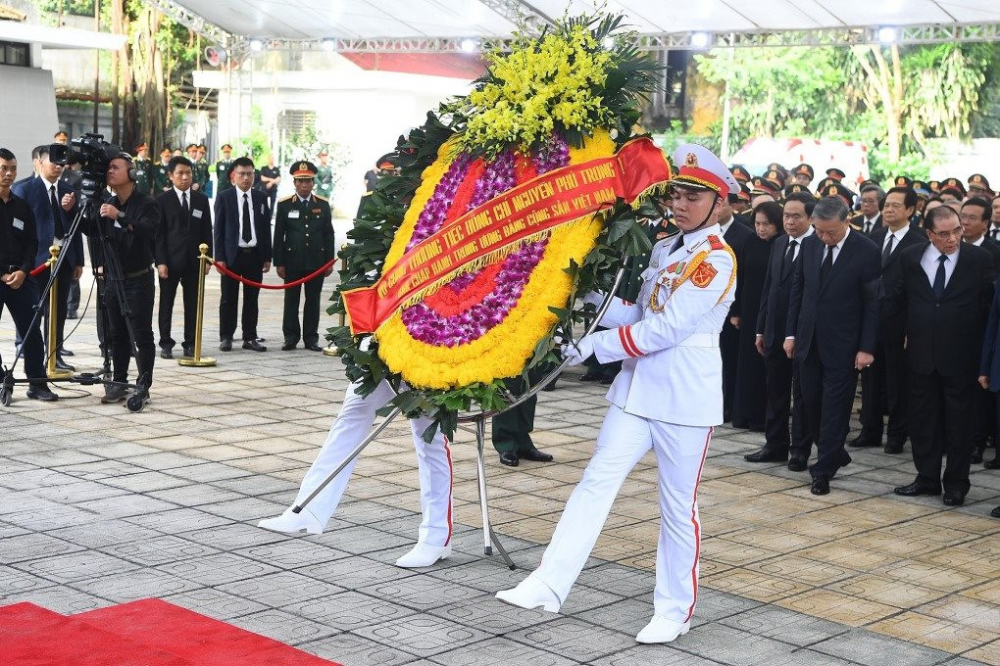 le-quoc-tang-tong-bi-thu-nguyen-phu-trong_66a1c37353005.png