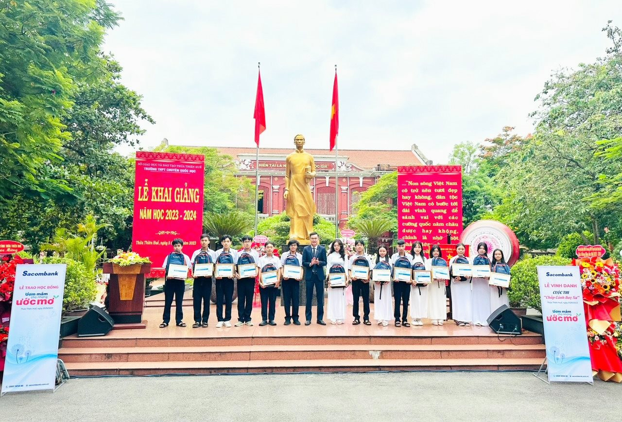 hinh-4-truong-thpt-quoc-hoc-hue-thua-thien-hue-.jpg