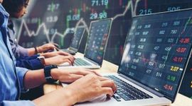 Nhiều công ty chứng khoán trở nên thận trọng hơn, đồng loạt hạ dự báo điểm số VN-Index