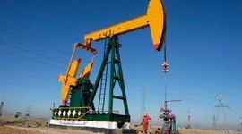 Nguyên nhân Saudi Arabia nhượng bộ để ngăn giá dầu không tăng quá 100USD/thùng