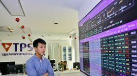 Khó khăn vĩ mô giảm dần, TPS dự báo VN-Index dao động quanh 1.387 điểm