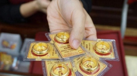 Giá vàng lao dốc, vàng nhẫn tiếp tục mức giảm mạnh nhất từ trước đến nay