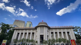 Tỷ giá USD lại vượt ngưỡng chặn, NHNN tiếp tục bán ngoại tệ can thiệp, giảm hỗ trợ thanh khoản VND