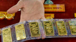 Thị trường vàng ngập sắc xanh, vàng miếng tiến gần đến vùng giá 80 triệu đồng/lượng