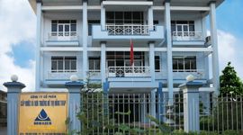 Vừa báo lãi 2023 kỷ lục, một công ty bán nước trên sàn chứng khoán bị khởi tố 2 lãnh đạo