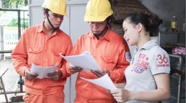 Chuyên gia quan ngại về việc người dân phải bù chéo giá điện