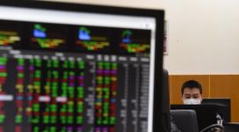 Dragon Capital dự báo chứng khoán sẽ tiếp tục giằng co và nhiều biến động