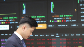 Bán ròng kỷ lục năm 2024, khối ngoại liệu có quay lại mua ròng năm 2025?