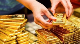 Giá vàng trong nước tăng kỷ lục 14 năm, người Việt vẫn tìm mua hơn 55 tấn vàng trong năm 2024 nhiều nhất Đông Nam Á