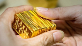Giá vàng trong nước đồng loạt giảm, SJC mất nửa triệu đồng mỗi lượng