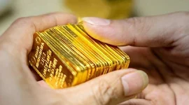 Giá vàng trong nước đồng loạt giảm, SJC mất nửa triệu đồng mỗi lượng