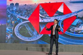 Chuyên gia HSBC chỉ ra những thách thức lớn nhất mà kinh tế Việt Nam đang đối mặt