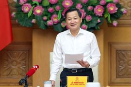 "Chốt" thời hạn trình phương án điều chỉnh giá điện, dịch vụ y tế trong tháng 10