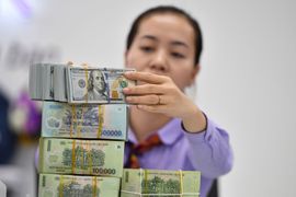 Tỷ giá USD/VND tiếp tục "leo thang"