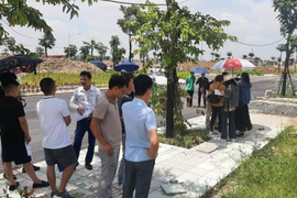 Đất nền vẫn là "món khoái khẩu" của nhà đầu tư