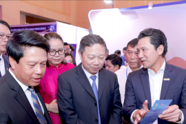 Sacombank thúc đẩy dịch vụ công và thanh toán không dùng tiền mặt