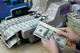 Tỷ giá USD/VND tiếp tục đi lên theo đà thế giới