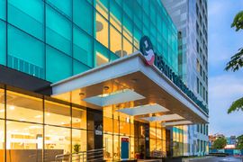 AIH và Raffles Medical Group hợp tác chiến lược trong lĩnh vực chăm sóc sức khỏe
