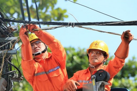 PGS, TS. Trần Đình Thiên: Giá bán điện vẫn còn mang màu sắc "bao cấp"