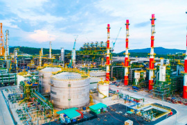 DN đằng sau Tổ hợp hóa dầu tích hợp hoàn chỉnh đầu tiên tại Việt Nam: Tổng vốn hơn 5 tỷ USD, sắp vận hành sau 15 năm đầu tư