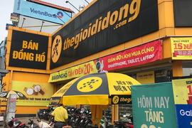 Chuỗi 8 tháng liên tiếp doanh thu Bách Hoá Xanh vượt Thế Giới Di Động bị cắt đứt
