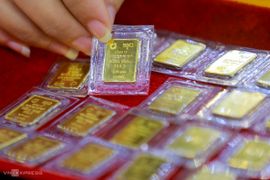 Tỷ giá đi ngang, giá vàng miếng SJC chuyển động ngược chiều thế giới