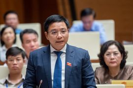 Bộ trưởng Giao thông Vận tải: Việc triển khai các tuyến cao tốc thực hiện theo kiểu “vừa chạy vừa xếp hàng”