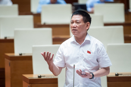 Bộ trưởng Hồ Đức Phớc: Bộ Tài chính phối hợp với các cơ quan thực hiện giải pháp nâng hạng thị trường chứng khoán Việt Nam