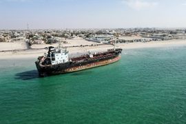 Thị phần của OPEC+ được dự báo giảm không ngừng trong năm 2024