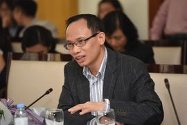 Chuyên gia Cấn Văn Lực chỉ ra những yếu tố bệ đỡ cho kinh tế Việt Nam năm 2024
